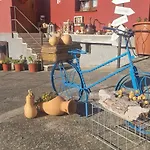 Complejo Rural Mimosas Del Nalon בית כפרי
